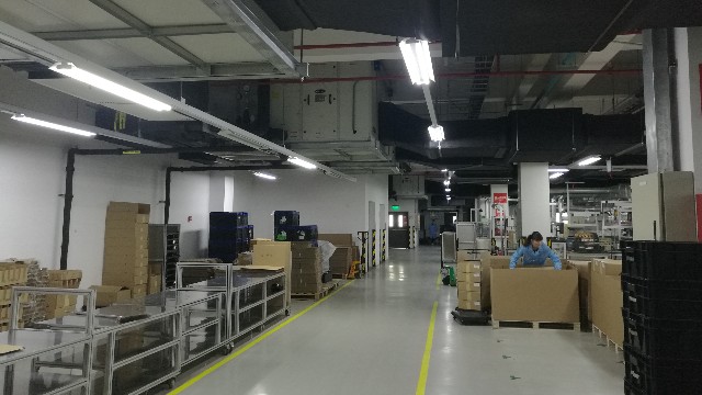 锂电池车间低露点恒温恒湿控制
